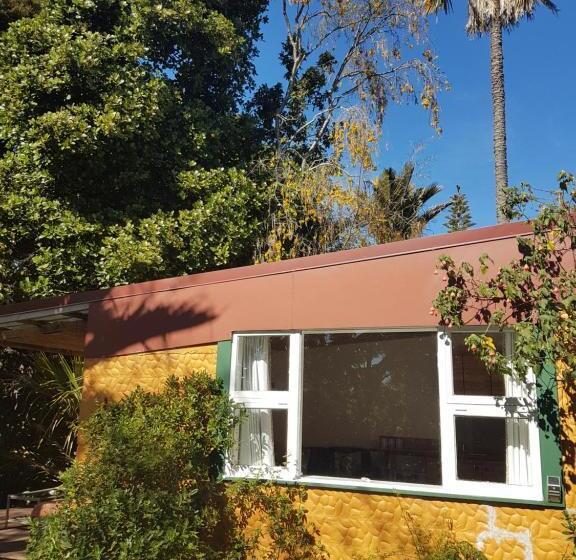 بنسيون Chalet Karaka