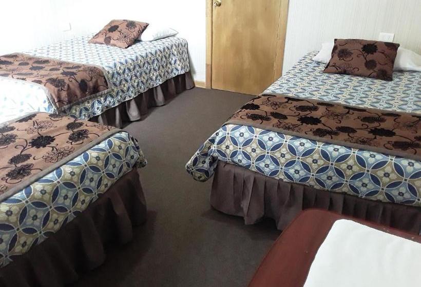 بنسيون Hostal Don Pedro