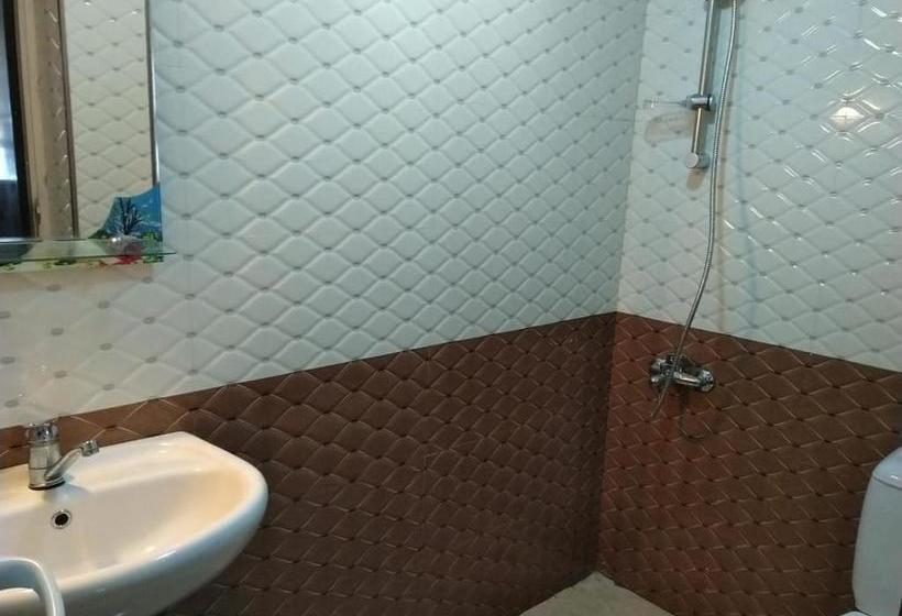 پانسیون Geno Guest House