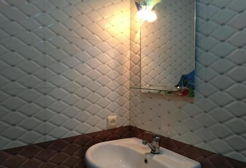 پانسیون Geno Guest House