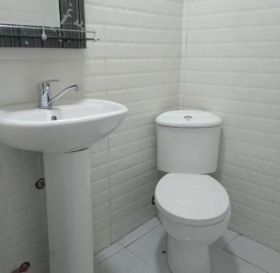 پانسیون Geno Guest House