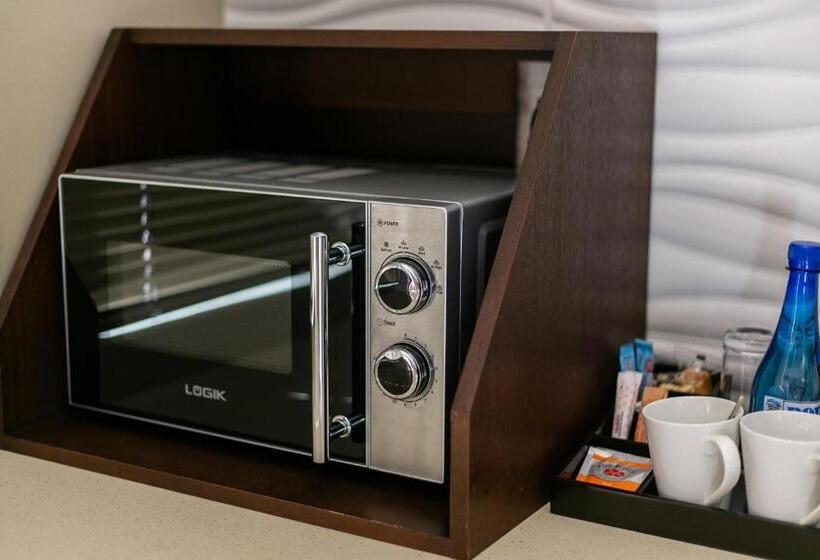 פנסיון Royl Court Guesthouse