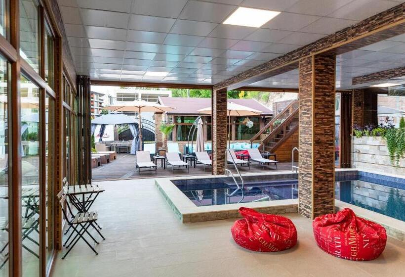 ペンション Zarevata Guest House