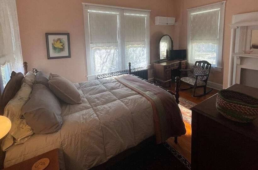 ベッドアンドブレックファースト The Grey Swan Inn Llc