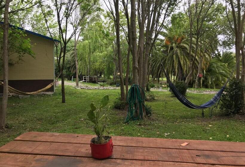 هتل Chacra La Escondida