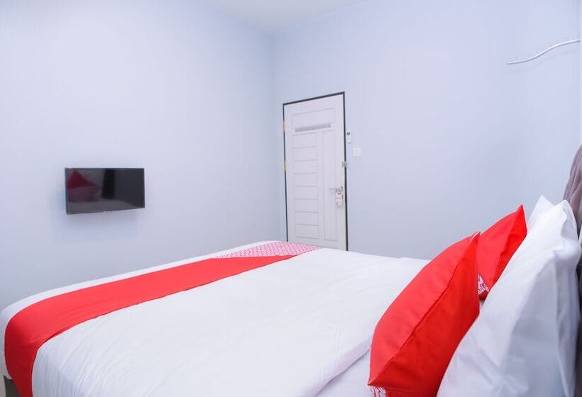 Oyo 632 Hotel Mulana