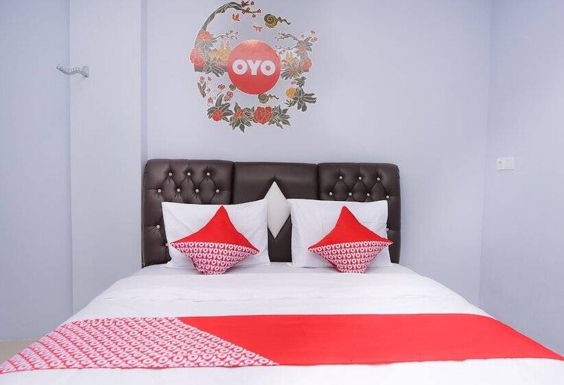 Oyo 632 Hotel Mulana