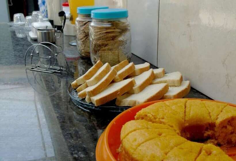 ペンション A Pousada Pindamonhangaba