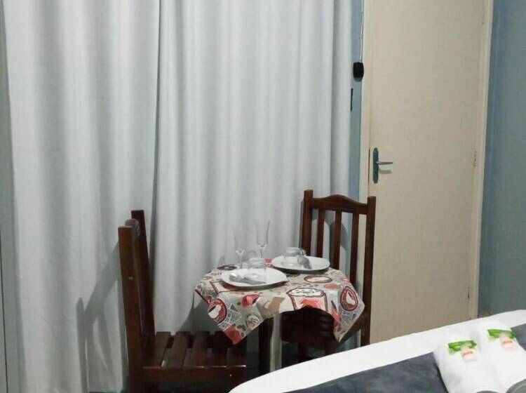 ペンション A Pousada Pindamonhangaba