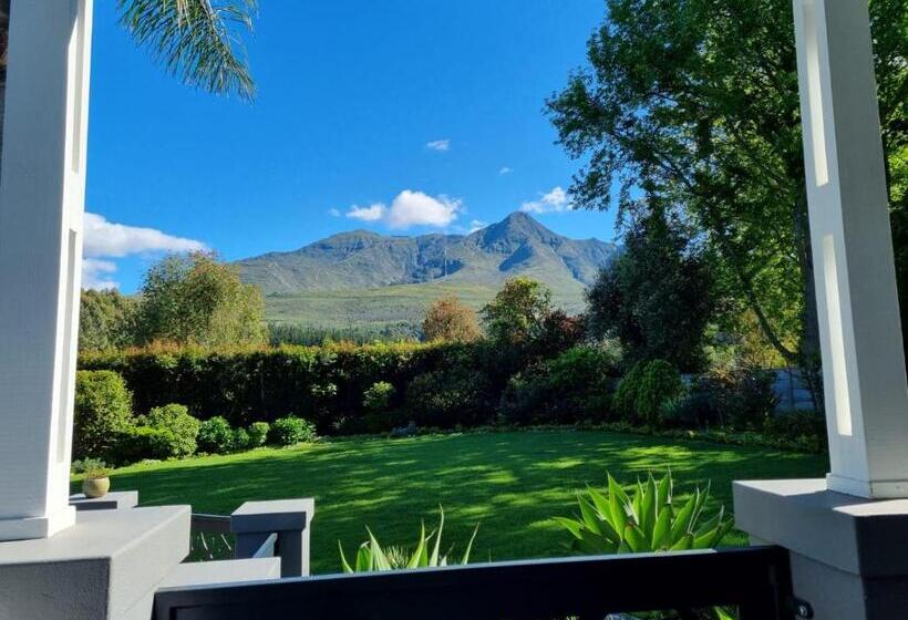 بنسيون Amour Guest House