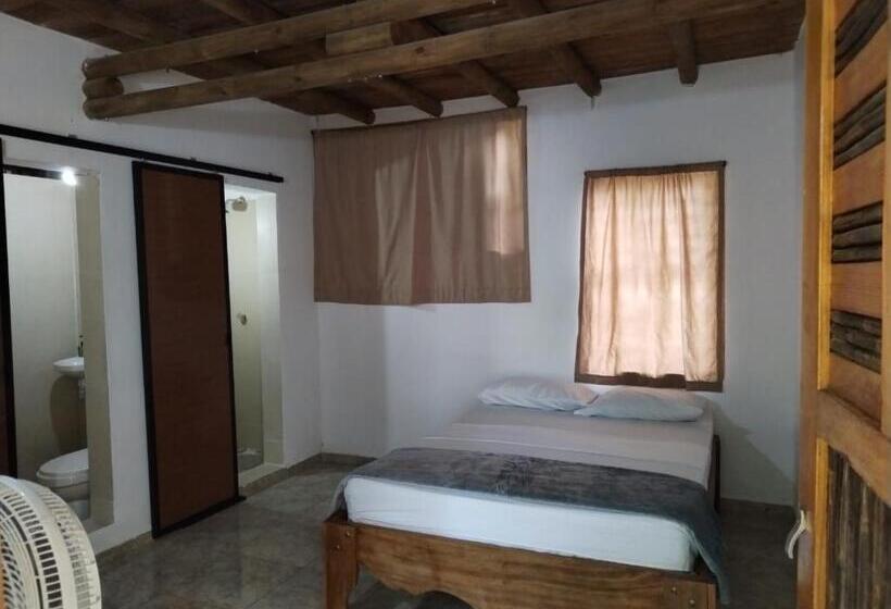 פנסיון Bao Bao Hostel