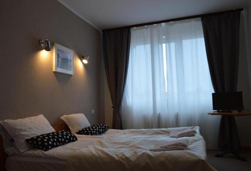 ペンション Horizont Dobrinishte