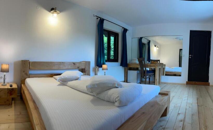 Pensiunea Poiana Izvoarelor