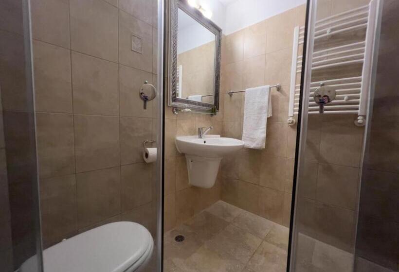 Pensiunea Poiana Izvoarelor