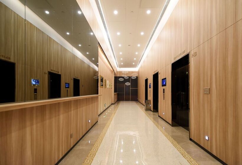 The Clouds Apartment