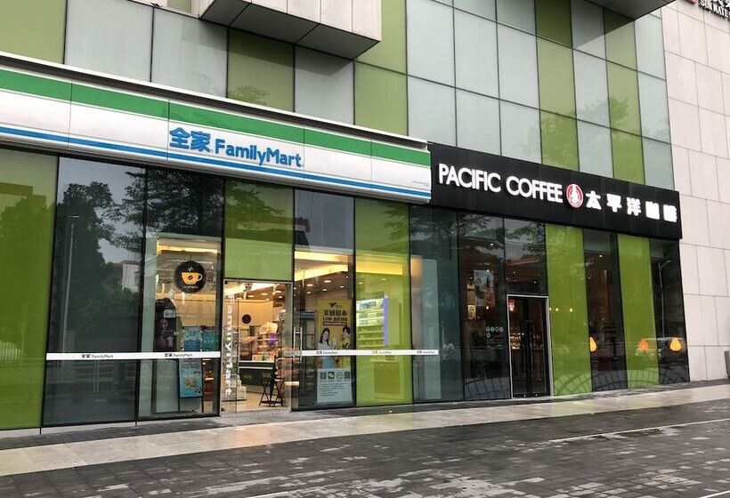 The Clouds Apartment