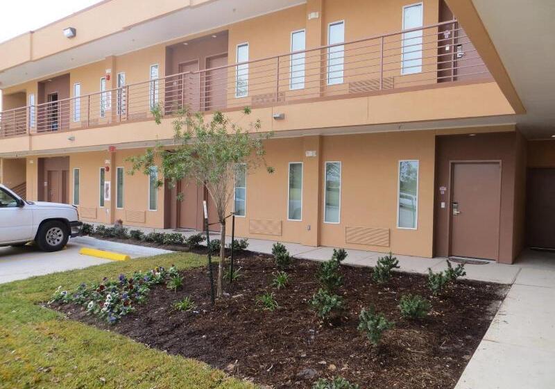 فندق صغير Crystal Inn  Sugarland