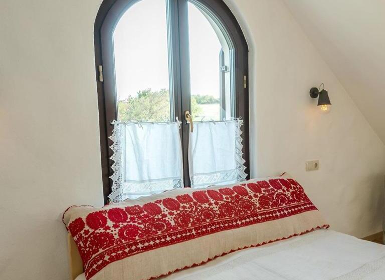 הוסטל Tenkes Fogadó és Vendégház Harkány