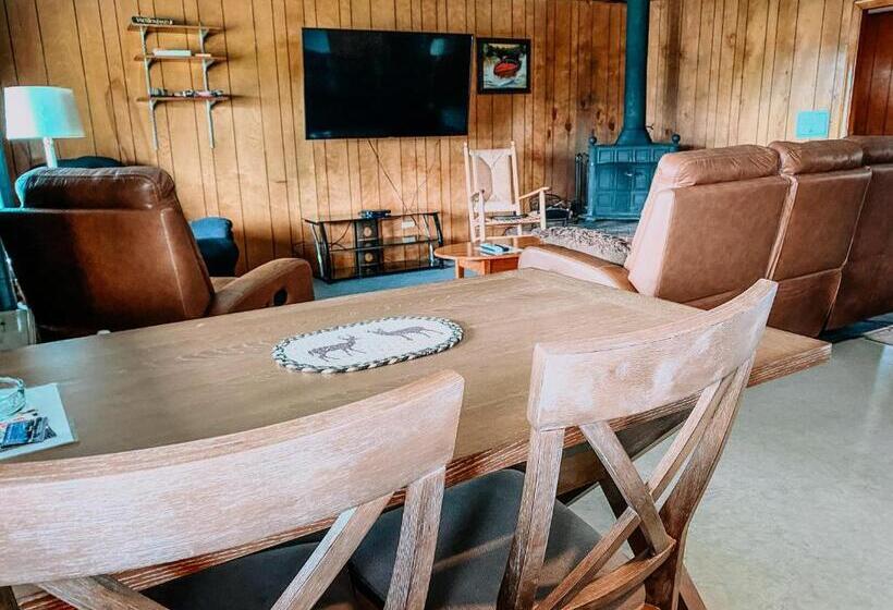 فندق على الطريق Rangeley Town & Lake