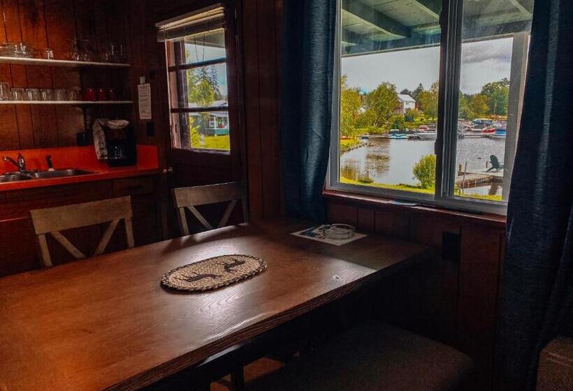 فندق على الطريق Rangeley Town & Lake