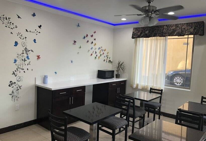 מוטל Starlight Inn South El Monte