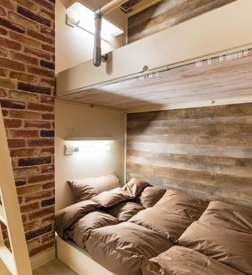 펜션 Family Hotel Hikaria