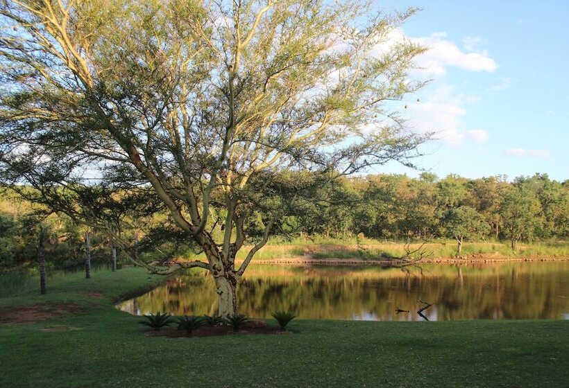 ペンション La Barune Game Lodge