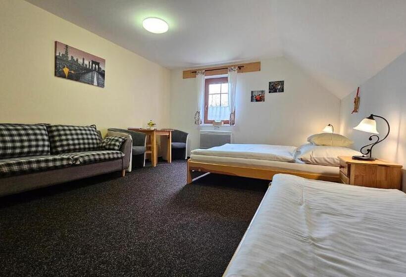 פנסיון Penzion čtyřlístek