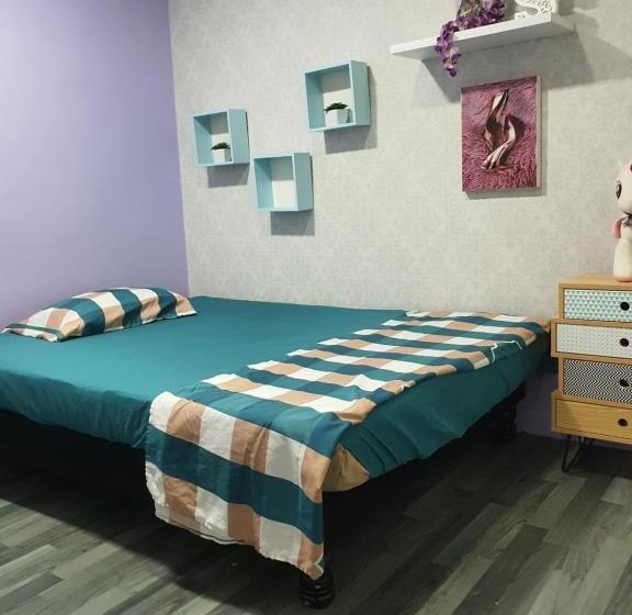 بنسيون Santiago Dc Hostal