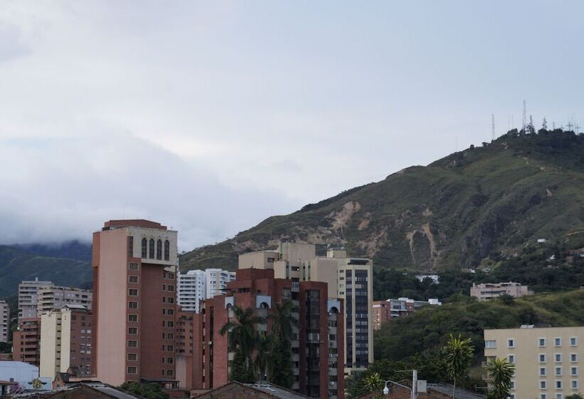 بنسيون Santiago Dc Hostal