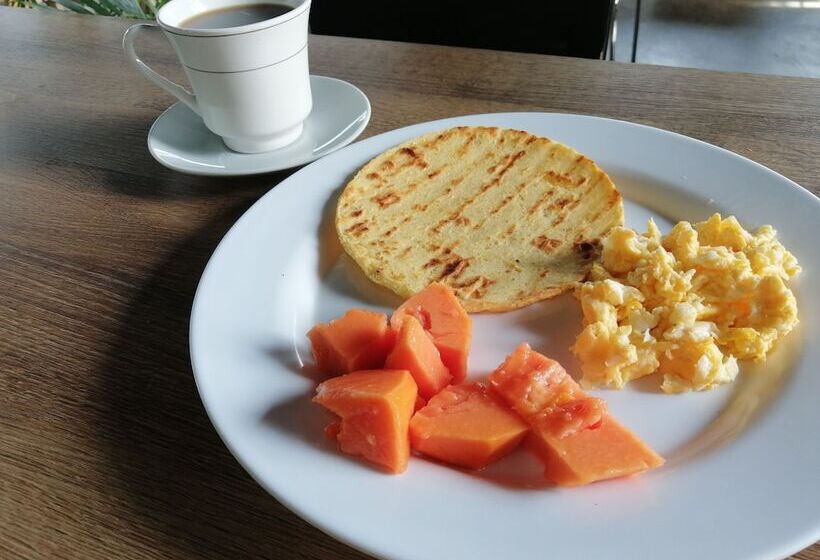 بنسيون Santiago Dc Hostal