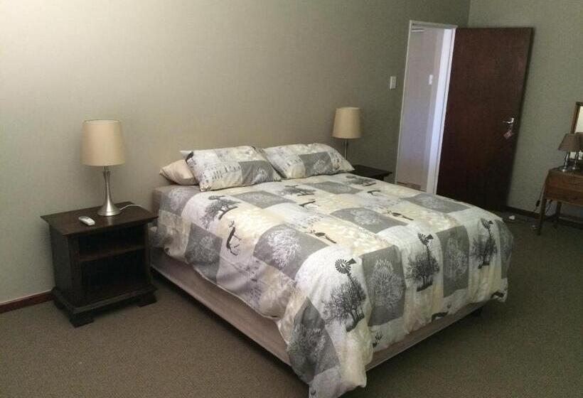 פנסיון Sunset Chalets & Sca