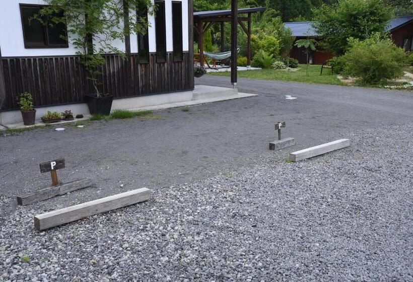 پانسیون Wakka