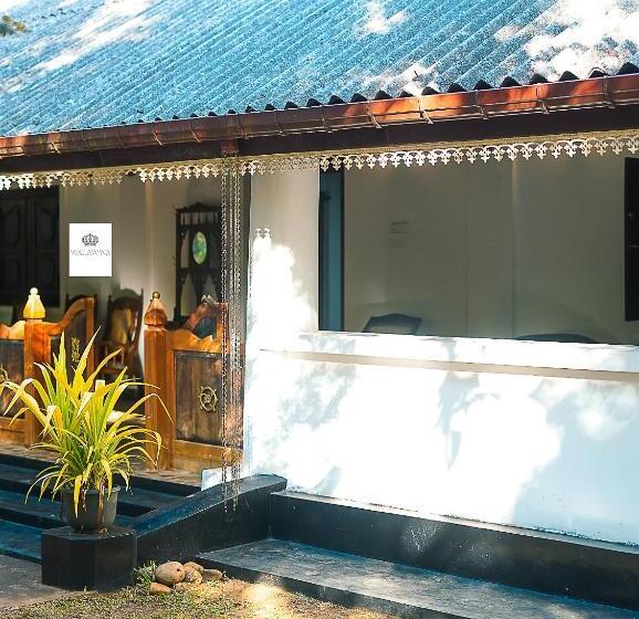 بنسيون Walawwa Matale