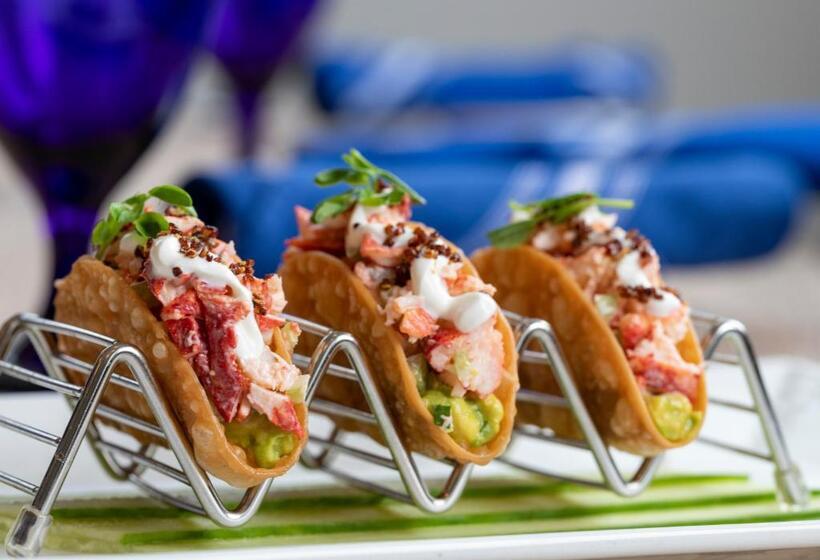 The Nantucket Hotel & Resort