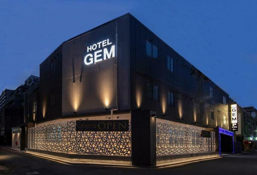 ホテル gem