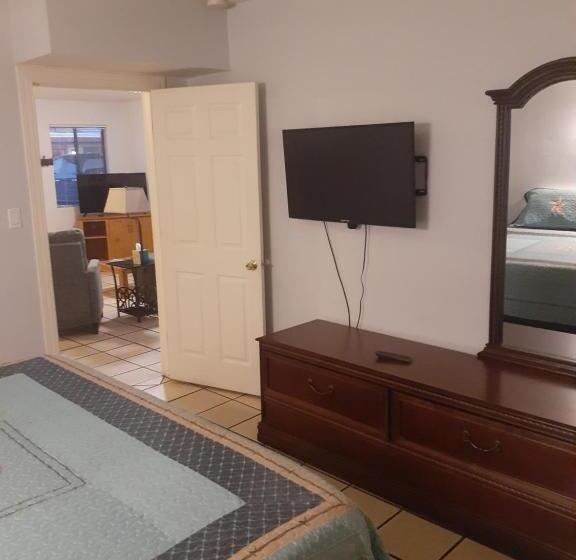 호텔 Stagecoach Suites