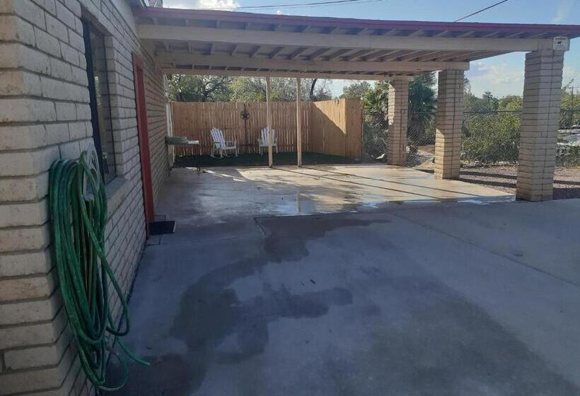 호텔 Stagecoach Suites