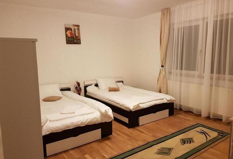 ペンション Bigcitty Rooms