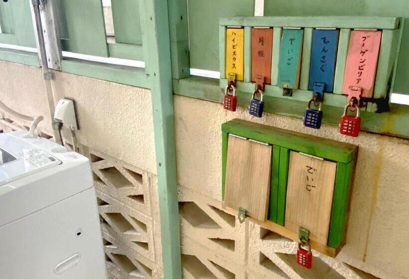 פנסיון Guest House Icyaribacyode