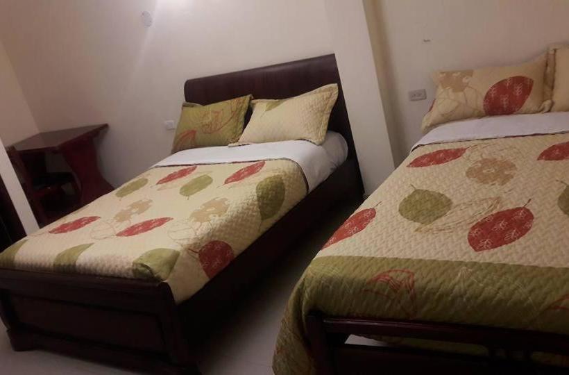 پانسیون Hostal Kamelot