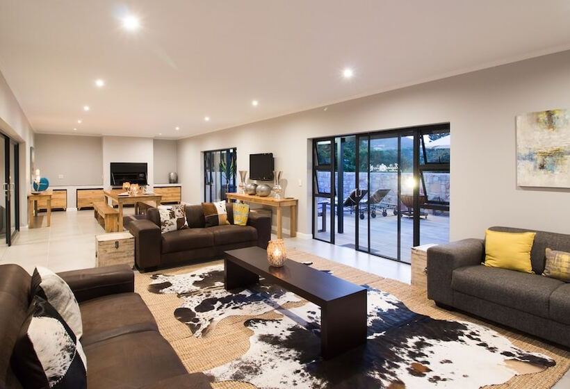 پانسیون The Greens Guest House