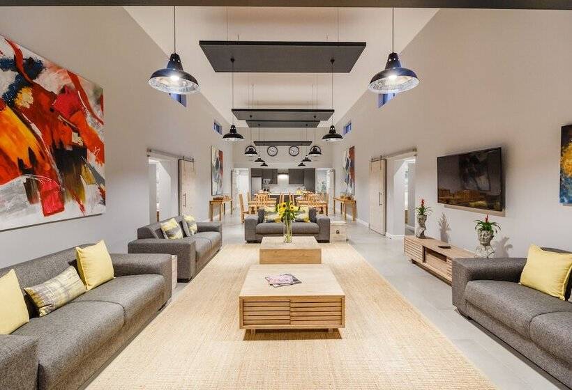 پانسیون The Greens Guest House