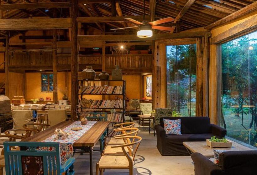 פנסיון Pig S Inn Bishan Oil Factory