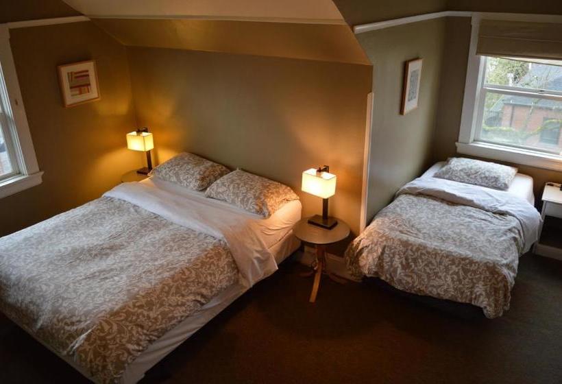بنسيون Portland International Guesthouse