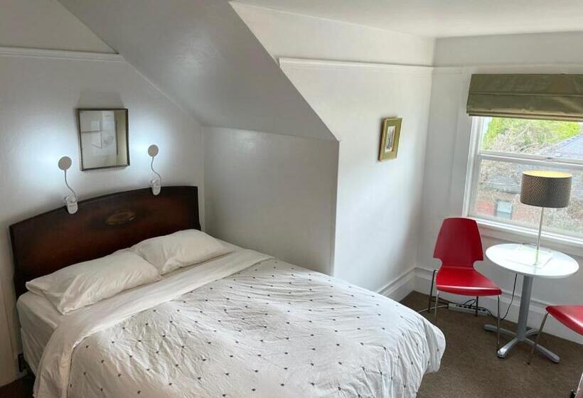 بنسيون Portland International Guesthouse