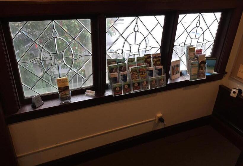 بنسيون Portland International Guesthouse