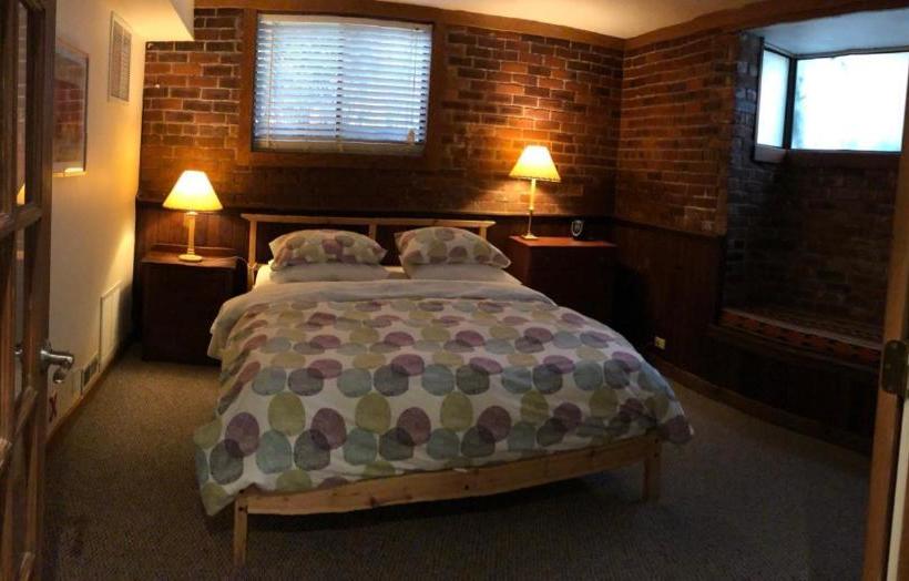 بنسيون Portland International Guesthouse