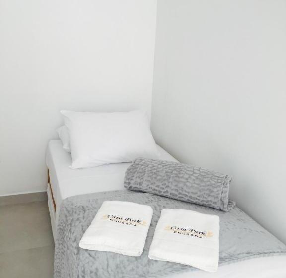 پانسیون Pousada Casapark