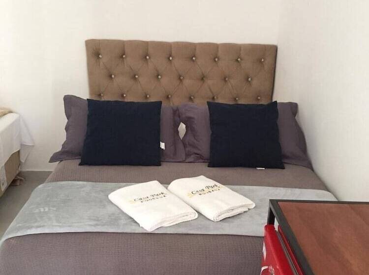 پانسیون Pousada Casapark